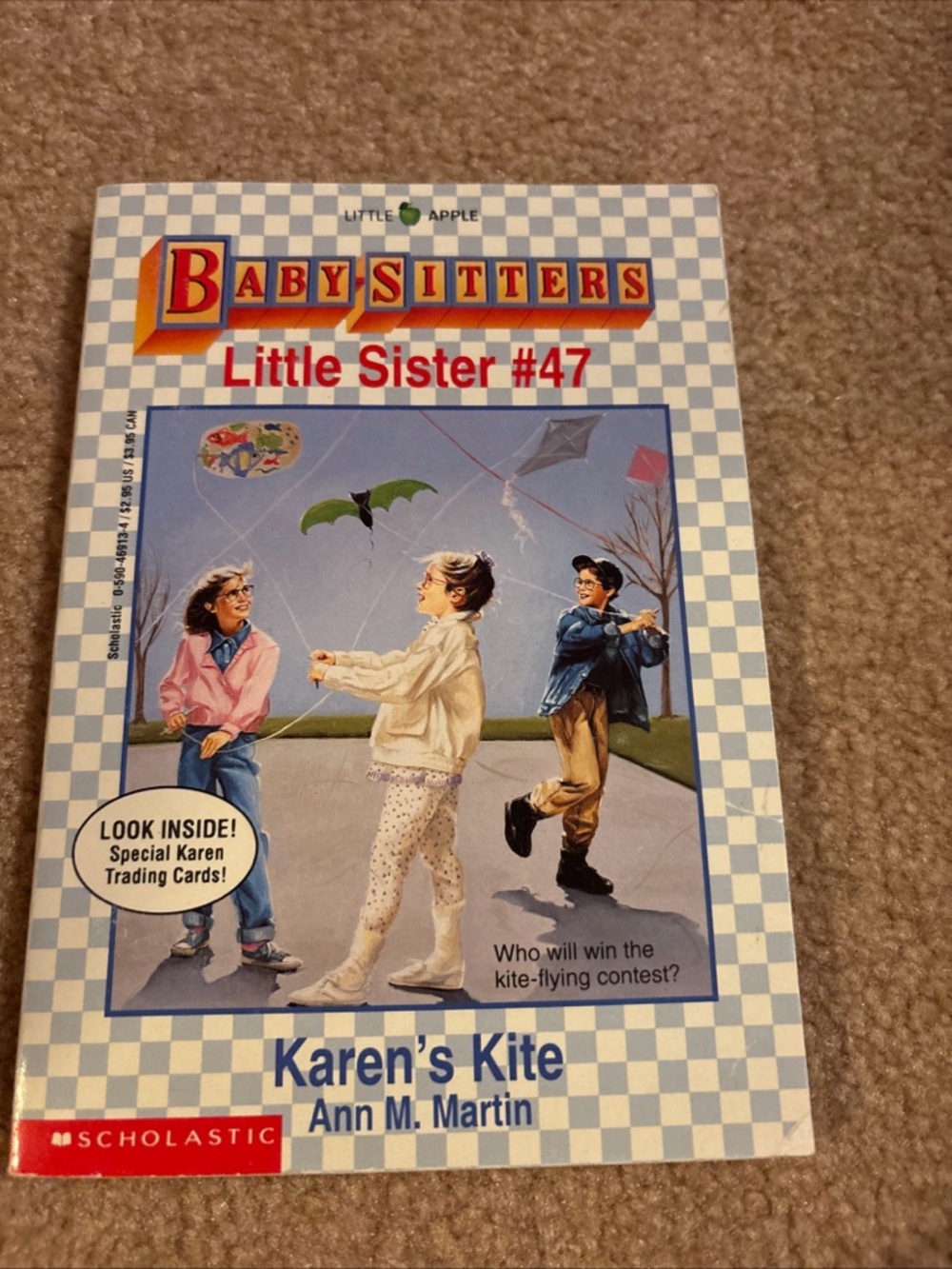 The Baby-Sitters Little Sister #47: Karen's Kite - Blue & White Cover